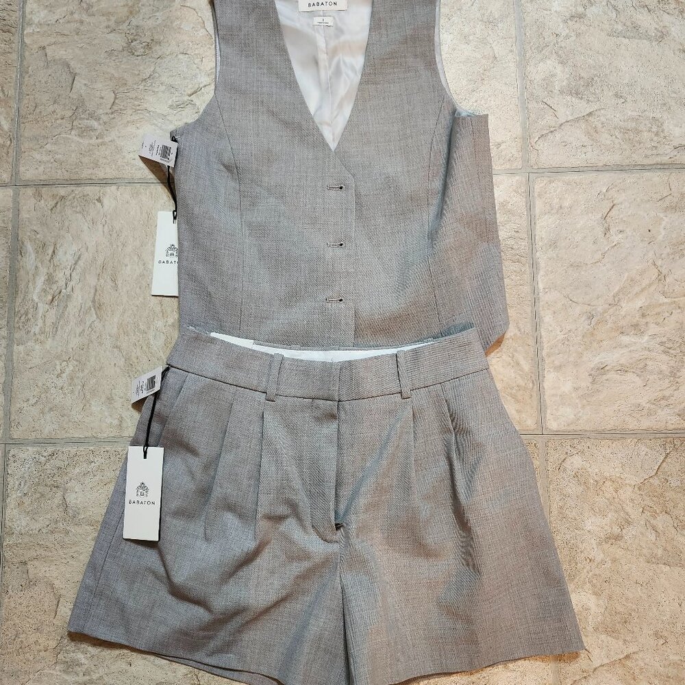 Aritzia set